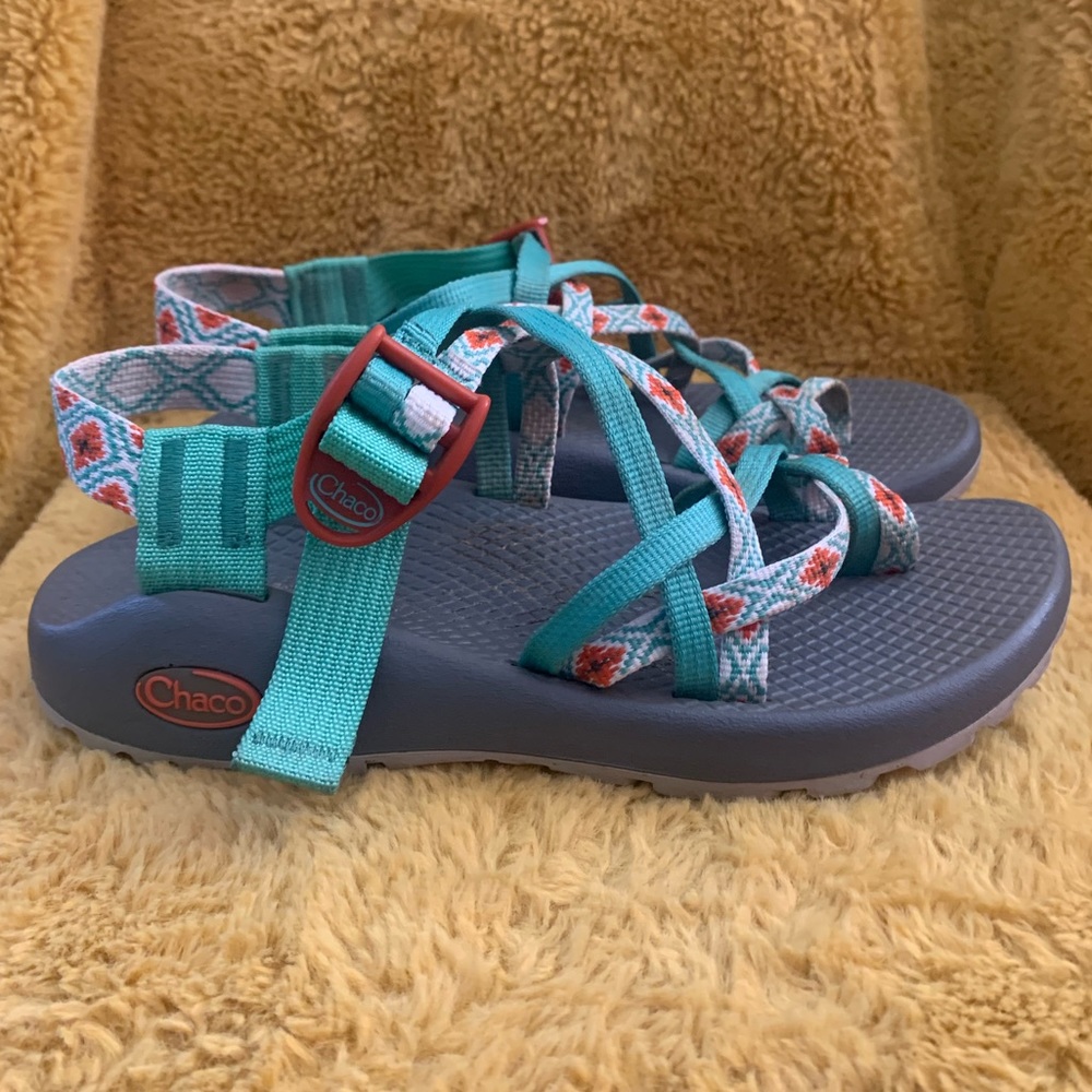 Chaco Classic Strap Sandals Women’s Size 5